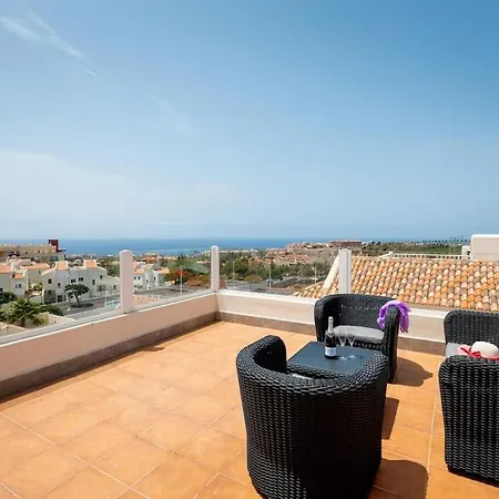 Stunning Mila In Madronal, Heated Pool Villa Costa Adeje (Tenerife)